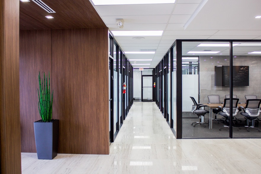 More Photos Of 221 W Hallandale Beach Blvd, Hallandale Beach Office For Lease