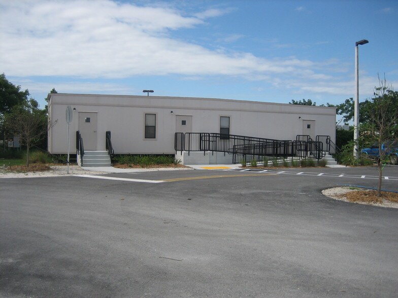 More Photos Of 1800 SW 42nd Way, Deerfield Beach Land For Lease