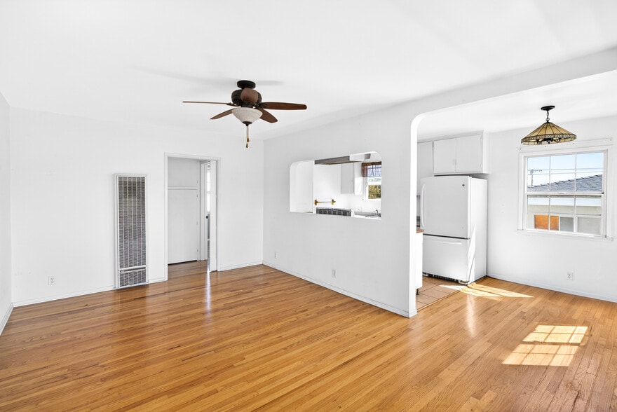 More Photos Of 3450 Vinton Ave, Los Angeles Apartments For Sale