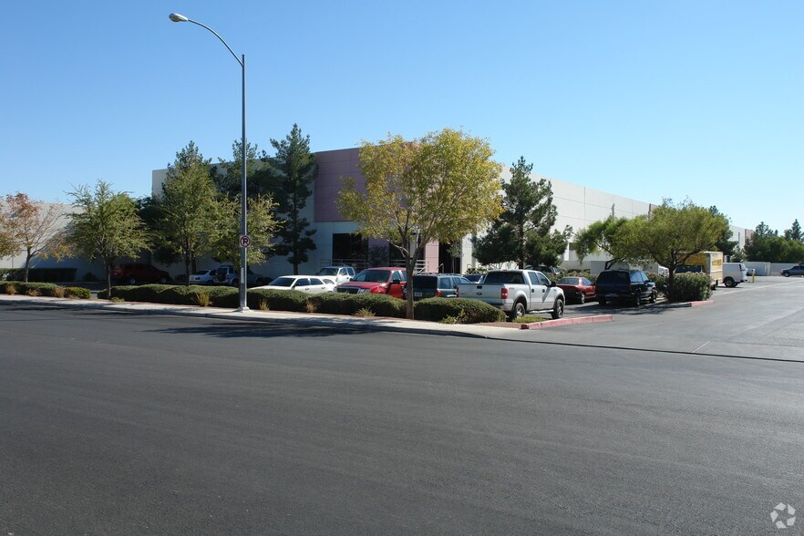 Primary Photo Of 3211 Sunrise Ave, Las Vegas Warehouse For Lease