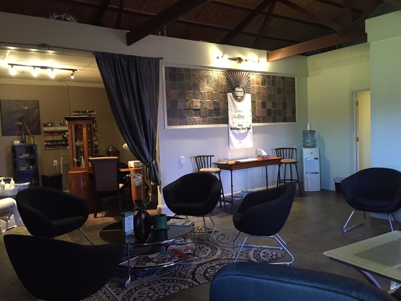More Photos Of 1707 N Post Rd, Shelby Office For Sale