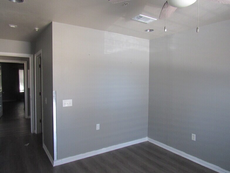 More Photos Of 4318 W Crawford St, Denison Assisted Living For Sale