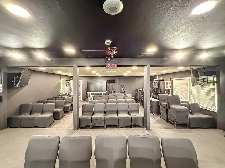 More Photos Of 1492 Sinaloa Rd, Simi Valley Religious Facility For Sale