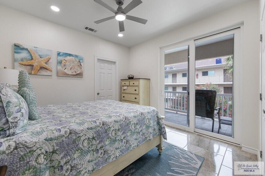 More Photos Of 116 E Cora Lee Dr, South Padre Island Apartments For Sale