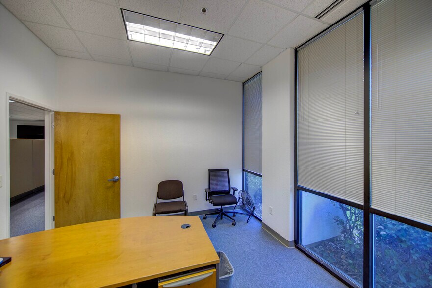 More Photos Of 1065 Marauder St, Chico Manufacturing For Lease