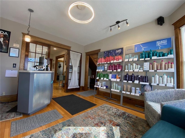 More Photos Of 1017 1st Ave NE, Little Falls Freestanding For Sale