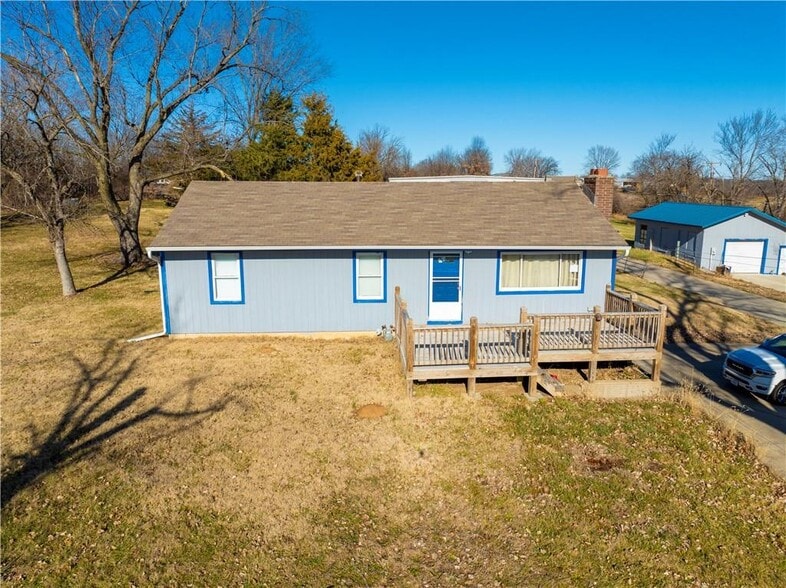 More Photos Of 13612 Stillwell Rd, Bonner Springs Auto Salvage Facility For Sale