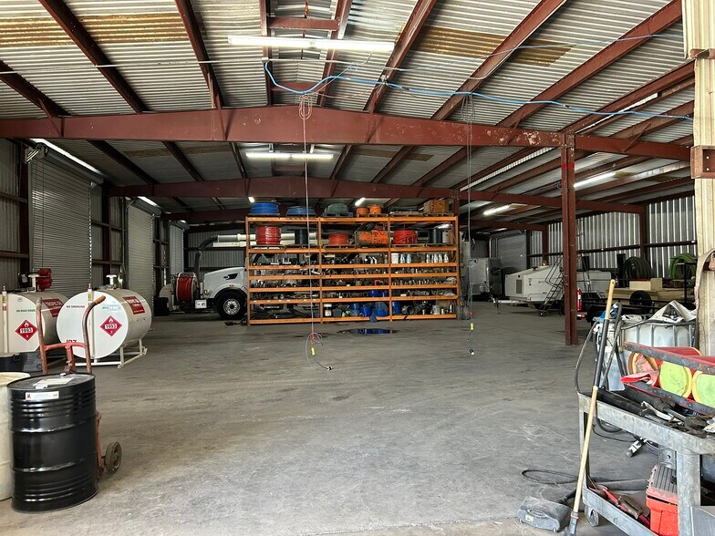 More Photos Of 1925 US Highway 17 92, Davenport Industrial For Sale