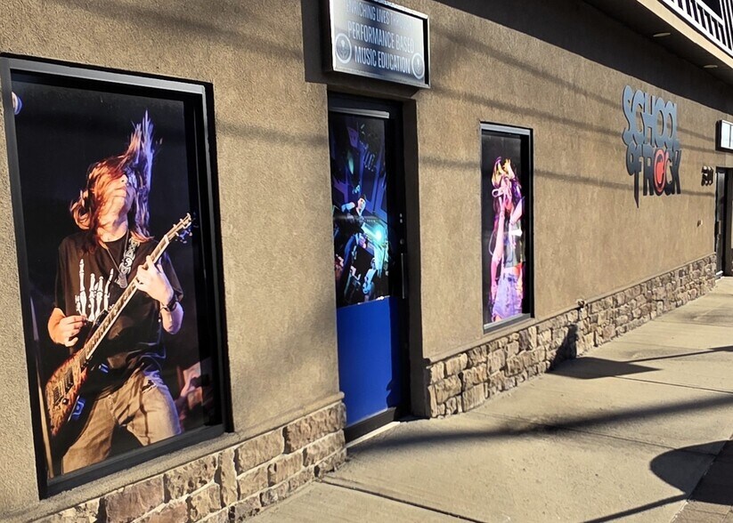 More Photos Of 301 Hoboken Rd, Carlstadt Storefront Retail Office For Sale