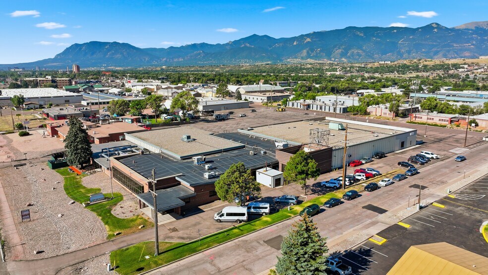 More Photos Of 3450 N Nevada Ave, Colorado Springs Flex For Lease