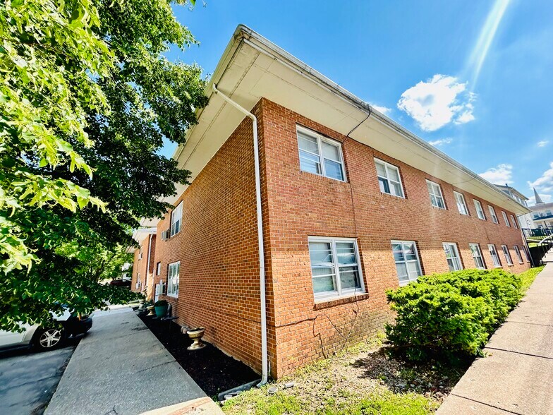 More Photos Of 207 S 5th St, Louisiana Multifamily For Sale