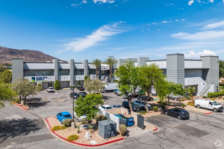 More Photos Of 303 S Water St, Henderson Coworking Space
