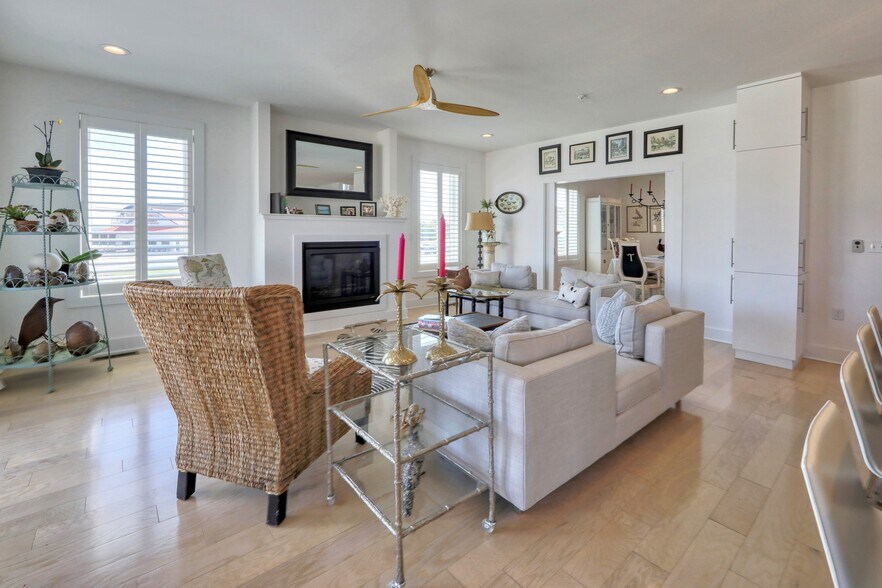 More Photos Of 205 E Savannah Rd, Lewes Specialty For Sale