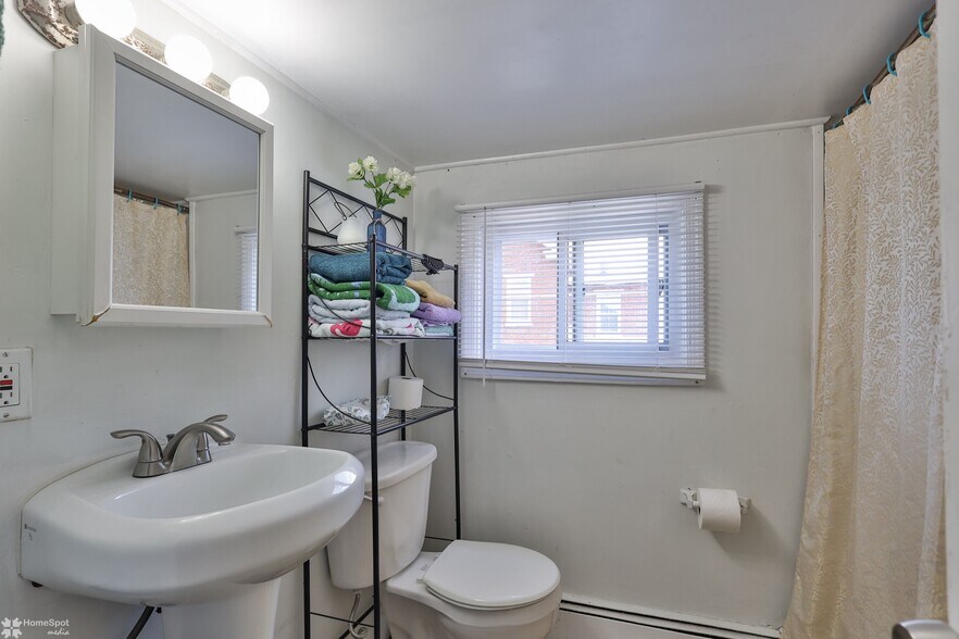 More Photos Of 902 W Wilkes Barre St, Easton Apartments For Sale