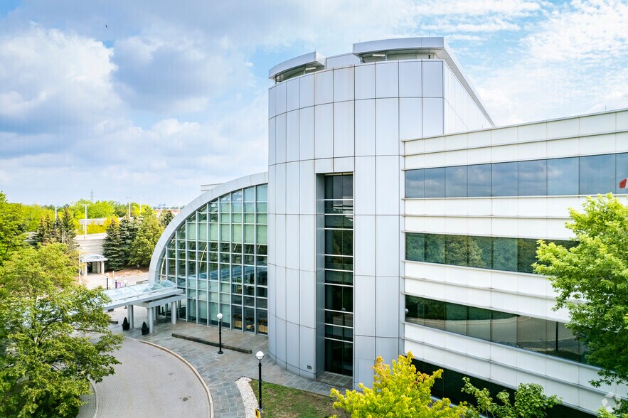 More Photos Of 3600 Steeles Ave E, Markham Office For Lease