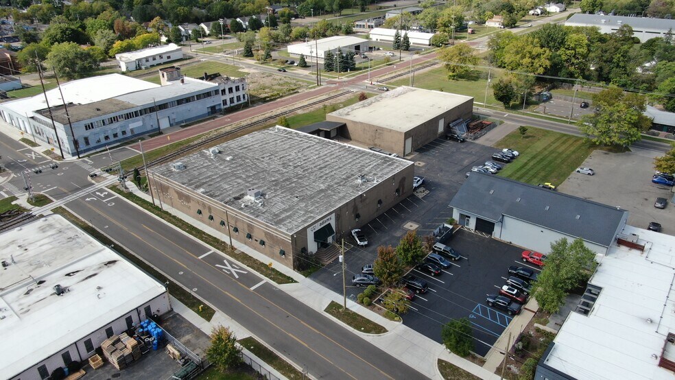 More Photos Of 407 E Ransom St, Kalamazoo Manufacturing For Sale