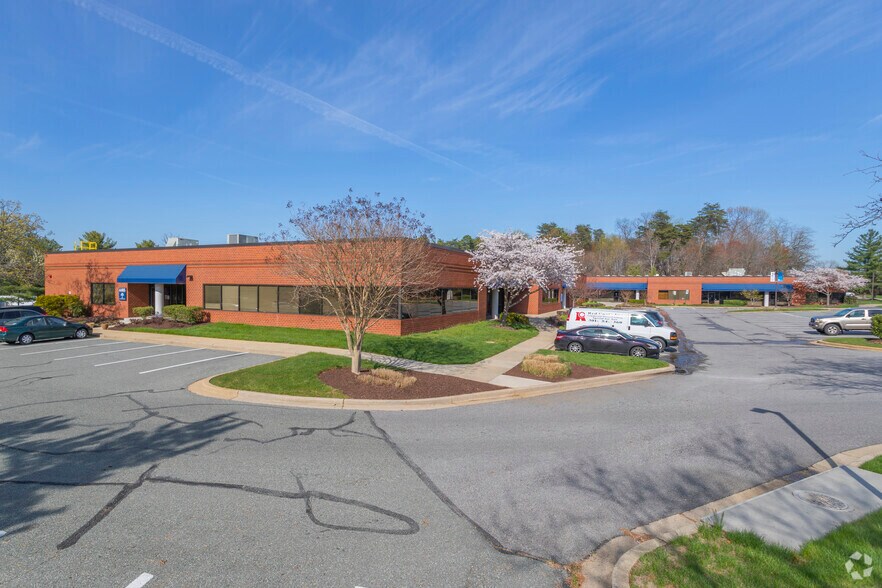 Primary Photo Of 4451-4485 Nicole Dr, Lanham Research And Development For Lease