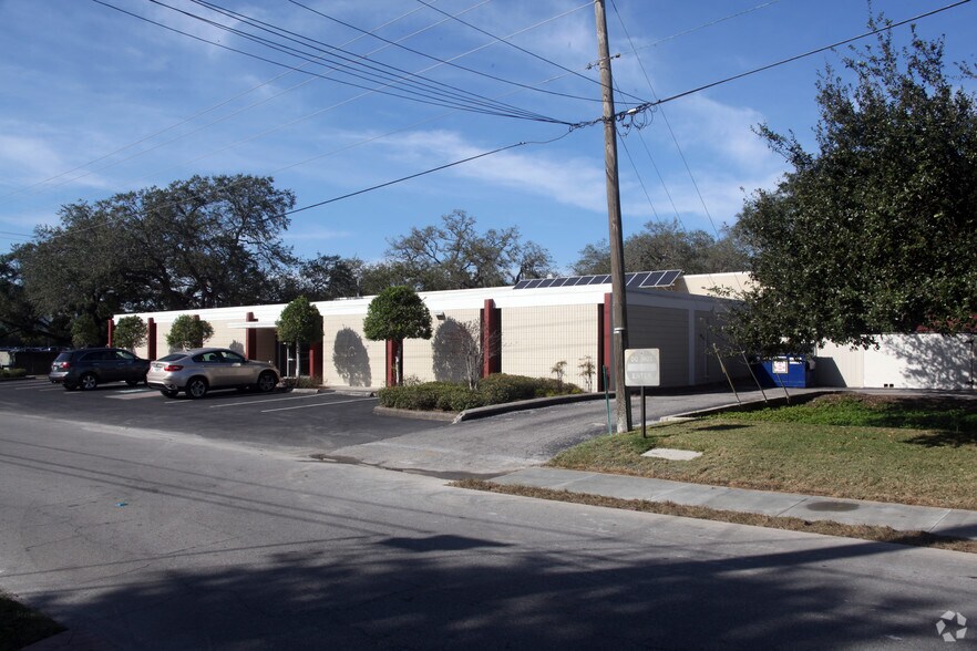 More Photos Of 2609 W De Leon St, Tampa Office For Lease