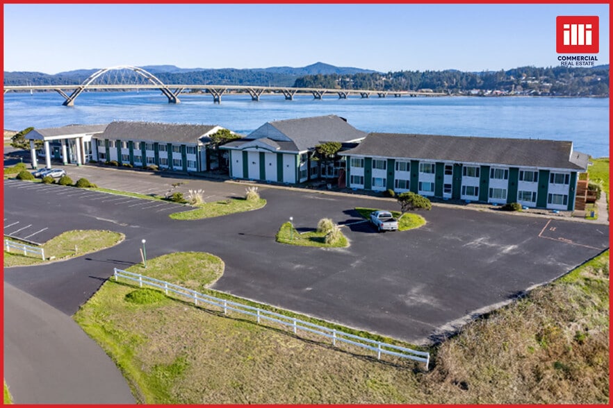 Primary Photo Of 902 NW Bayshore Dr, Waldport Hotel For Sale