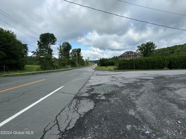 More Photos Of 5527-5531 Rte 7, Hoosick Falls General Retail For Sale