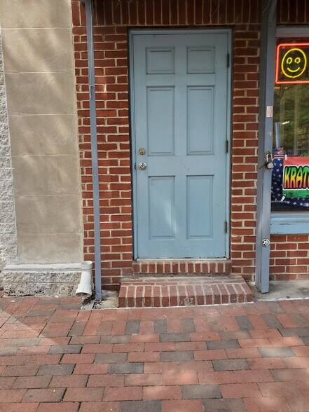 More Photos Of 508 S Broadway, Baltimore Storefront Retail Office For Sale