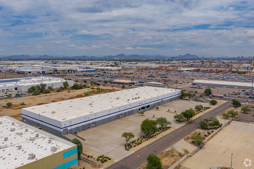 More Photos Of 640 S 51st Ave, Phoenix Distribution For Lease