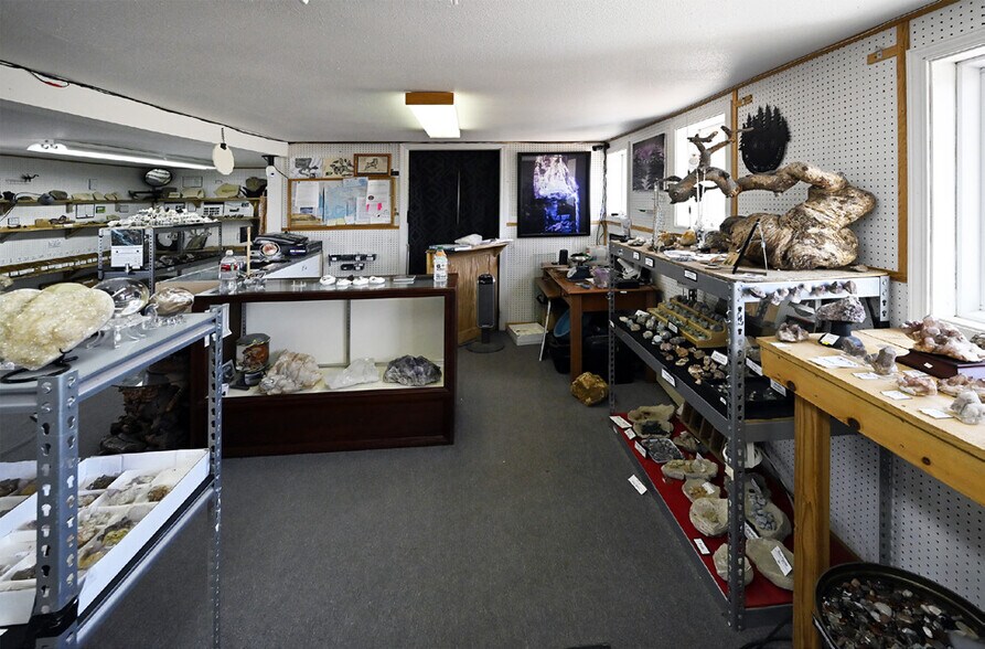 More Photos Of 137 County Road 67A, Red Feather Lakes Storefront Retail Residential For Sale