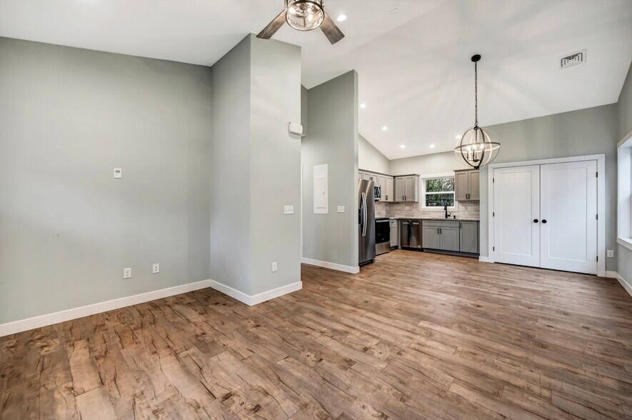 More Photos Of 627-629 Prescott ave, Scranton Multifamily For Sale