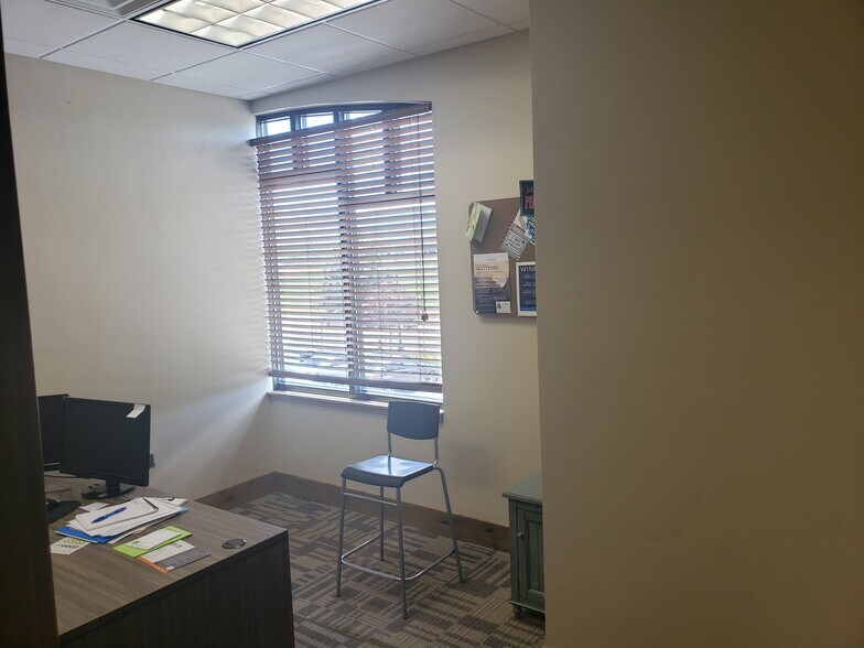 More Photos Of 12427 S Pasture Rd, Riverton Medical For Lease