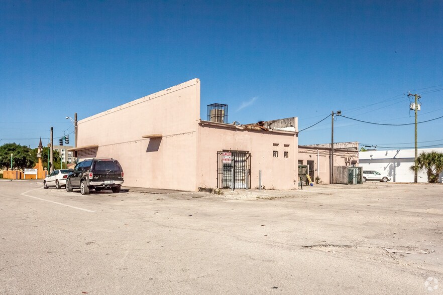 More Photos Of 391 Opa Locka Blvd, Opa Locka Storefront Retail Office For Lease