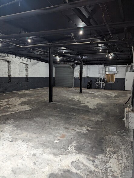 More Photos Of 13-31 New York Ave, Newark Industrial For Sale