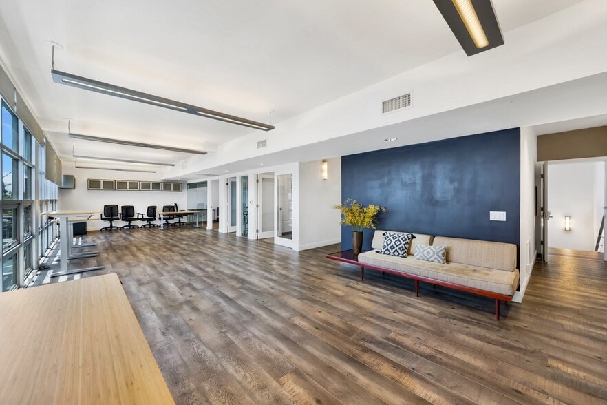 More Photos Of 1750 14th St, Santa Monica Loft Creative Space For Sale