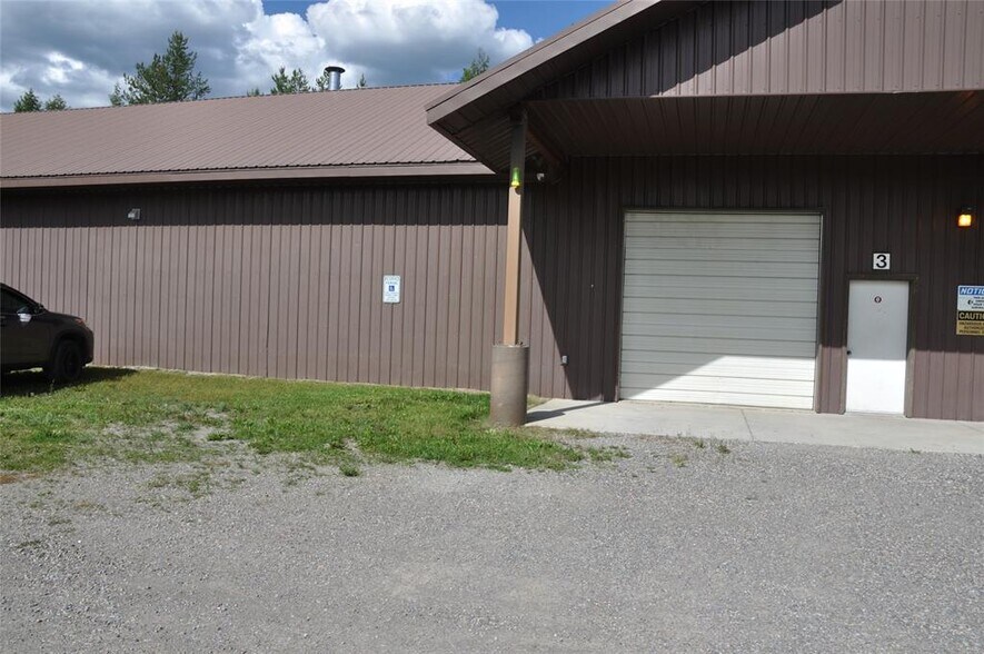 More Photos Of 6065 - 6073 US Highway 93, Olney Warehouse For Sale