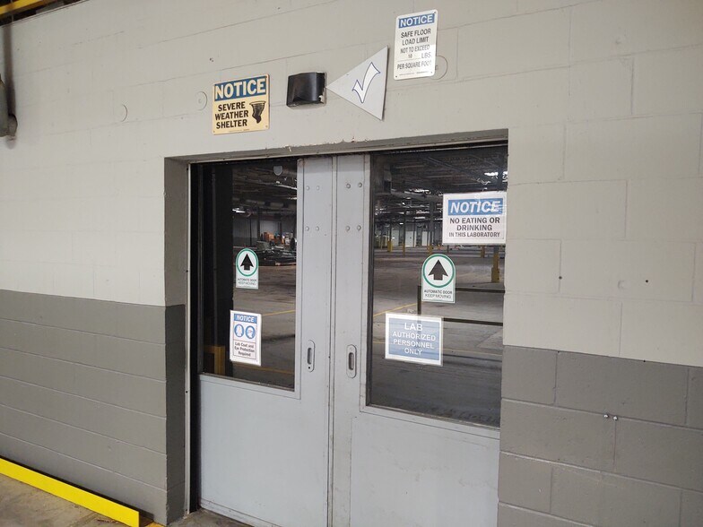 More Photos Of 970 Highway 127 N, Owenton Manufacturing For Sale