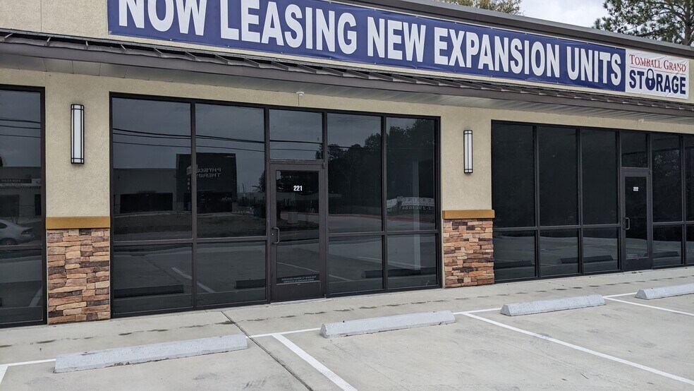 Primary Photo Of 11714 Boudreaux Rd, Tomball Office For Lease