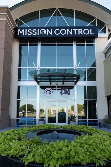 More Photos Of 12121 Westheimer Rd, Houston Coworking Space