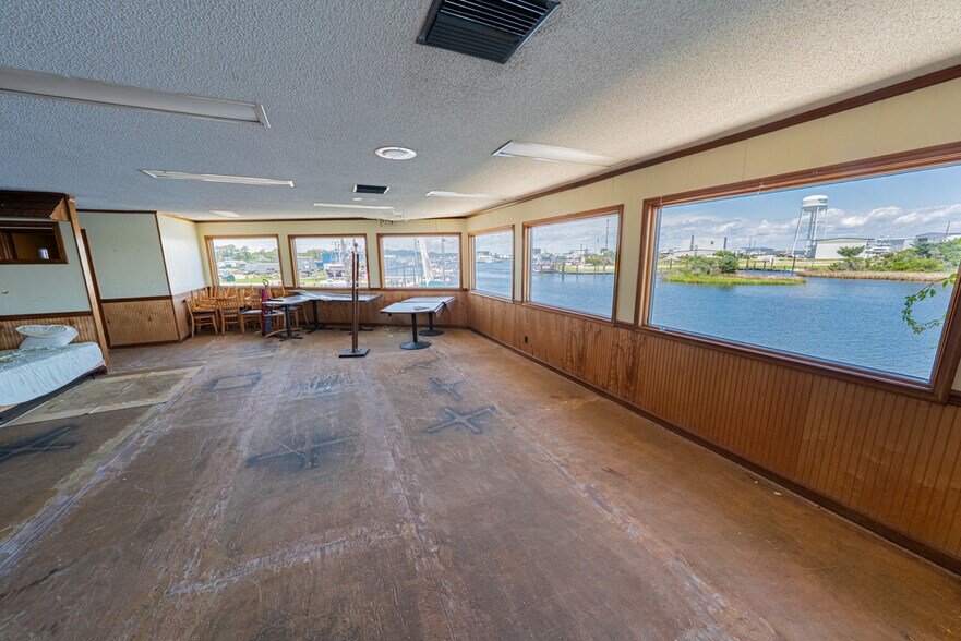 More Photos Of 4683 Mill Landing rd, Wanchese Land For Sale