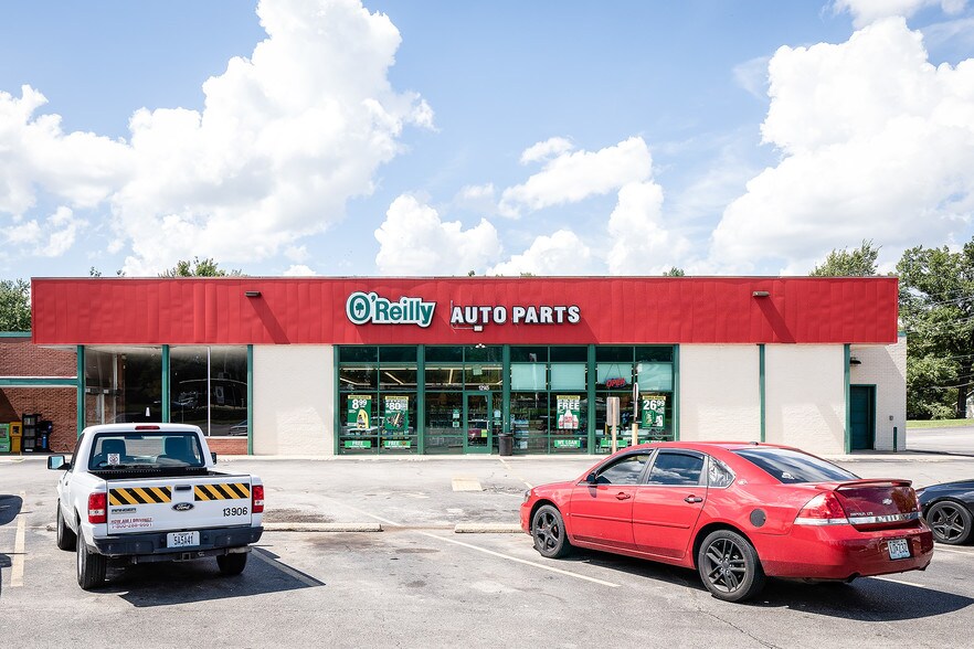 More Photos Of 12103-12145 Bellefontaine Rd, Saint Louis General Retail For Sale