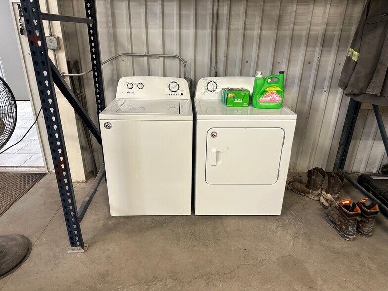 More Photos Of 4111 S County Road 1297, Odessa Warehouse For Lease