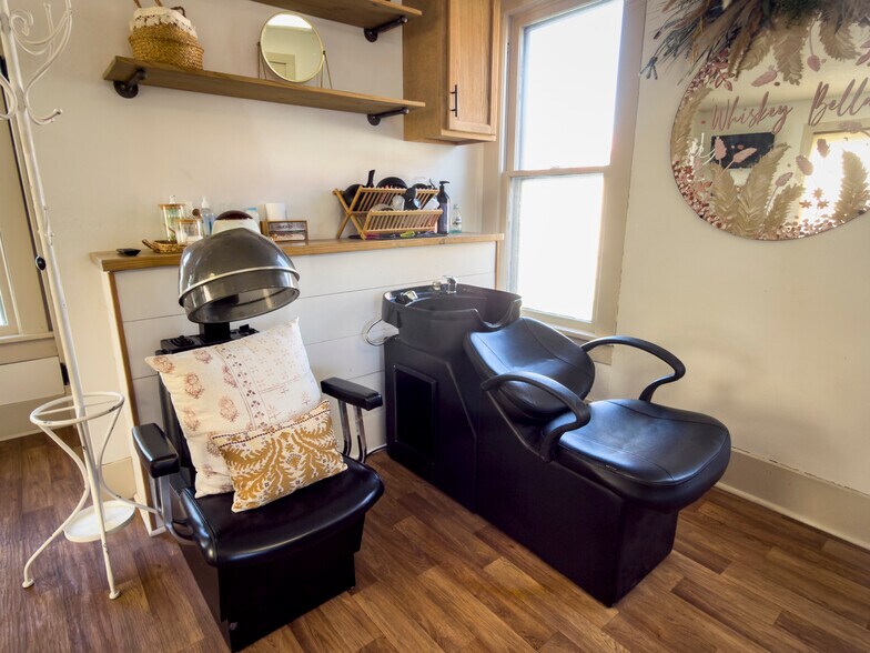 More Photos Of 138 N Linden St, Lamoni General Retail For Sale