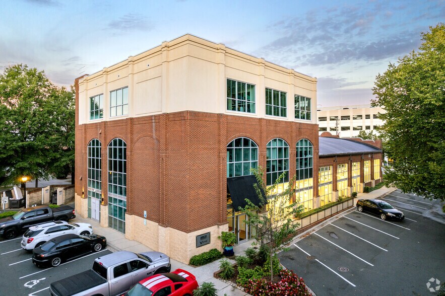 More Photos Of 2137 South Blvd, Charlotte Office For Sale