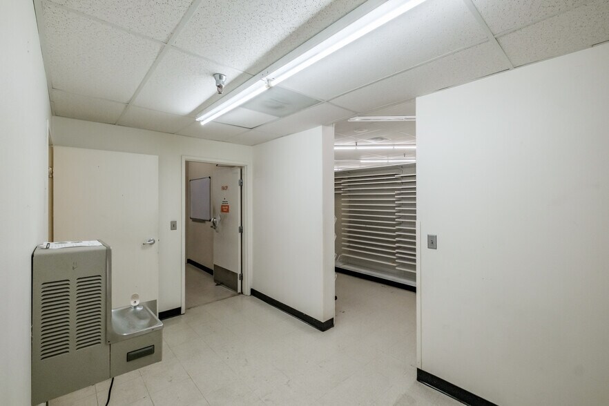 More Photos Of 2248 Santiam Hwy SE, Albany Freestanding For Lease