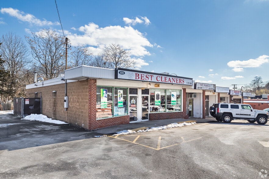 Primary Photo Of 409-419 Lake Ave, Nesconset Freestanding For Lease