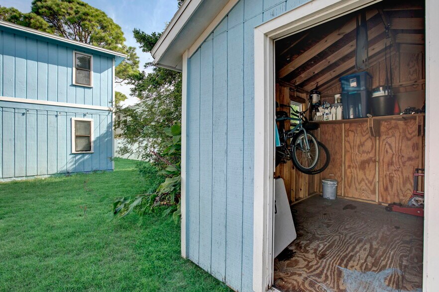 More Photos Of 725 7th S ave, Jacksonville Beach Multifamily For Sale