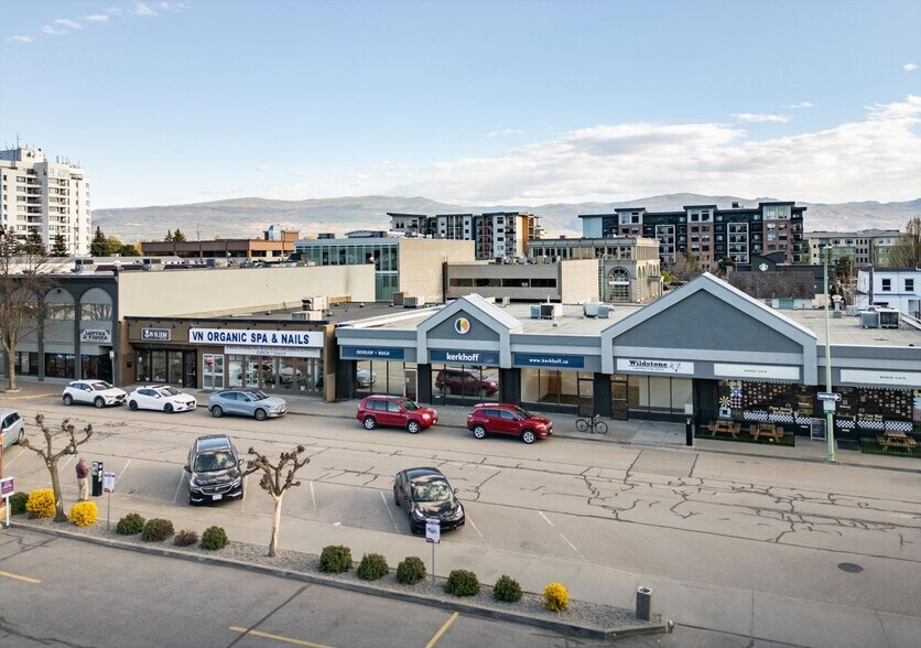 More Photos Of 571-581 Lawrence Av, Kelowna Storefront Retail Office For Lease
