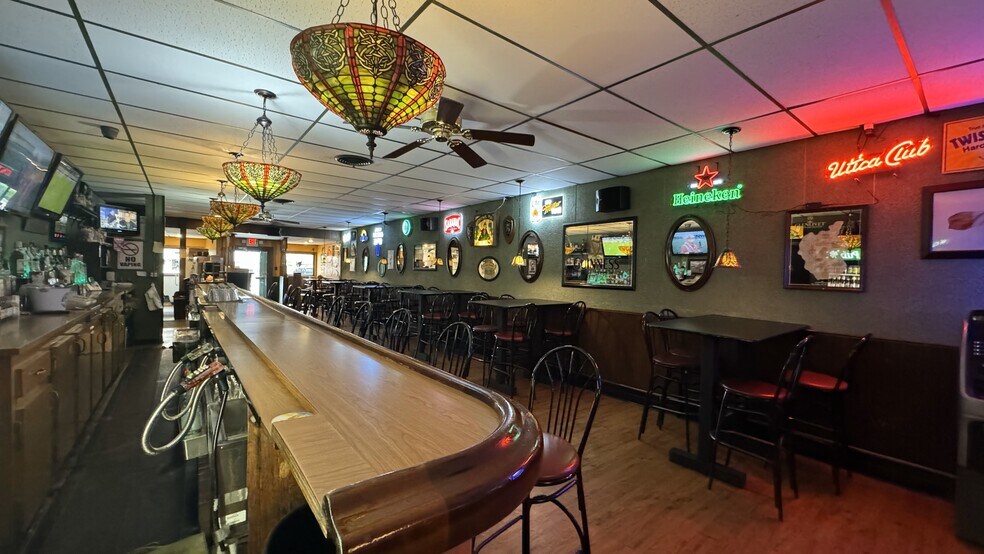 More Photos Of 226 Genesee St, Utica Bar For Sale