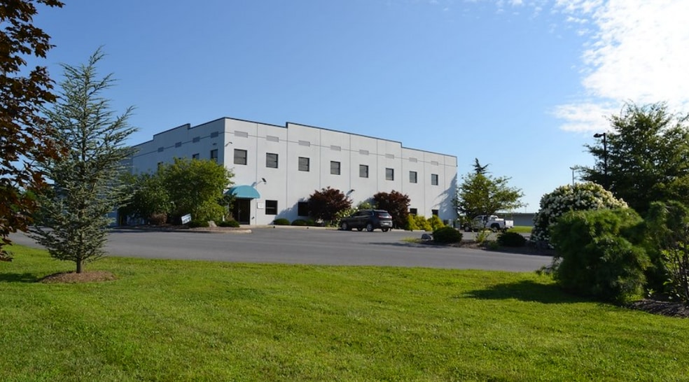 More Photos Of 49 Wilshire Ct, Fishersville Unknown For Lease