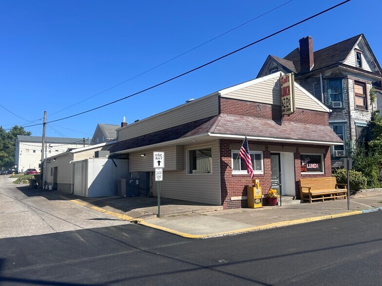 More Photos Of 800 3rd St, Moundsville Restaurant For Sale