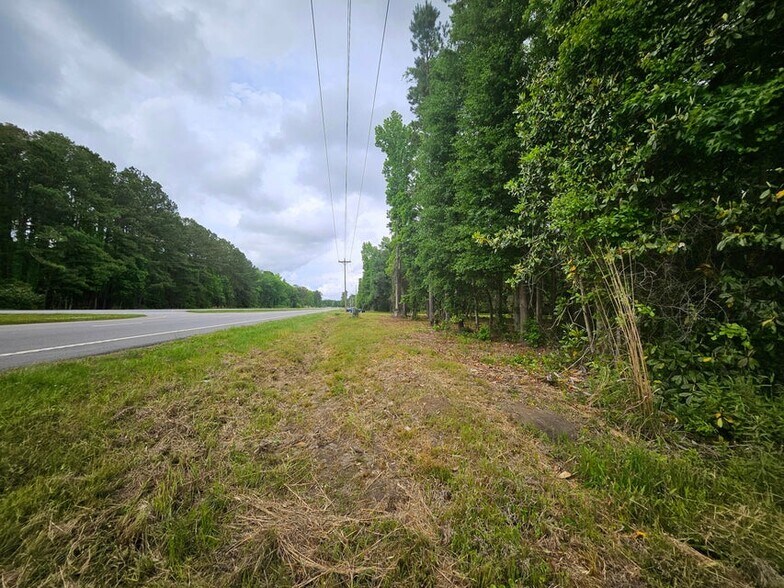 More Photos Of 6549 Highway 17 Hwy, Awendaw Land For Sale