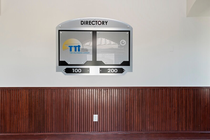 More Photos Of 1680 The Greens Way, Jacksonville Medical For Sale